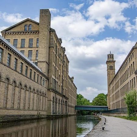Beautiful, Relaxing Home In Central Saltaire Extérieur photo