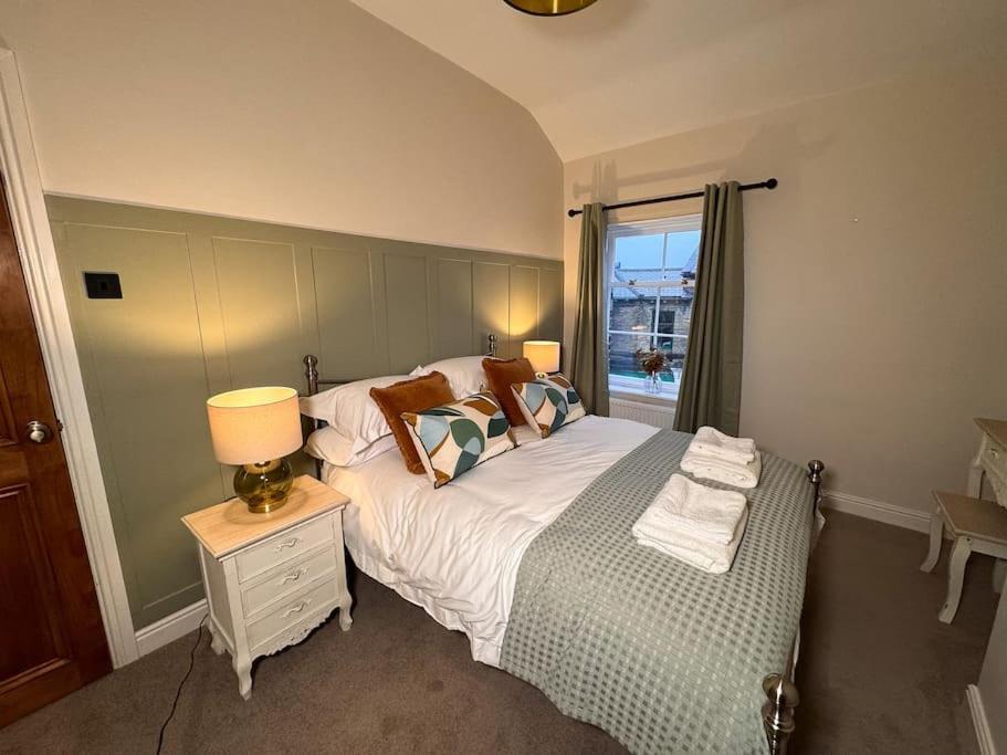 Beautiful, Relaxing Home In Central Saltaire Extérieur photo