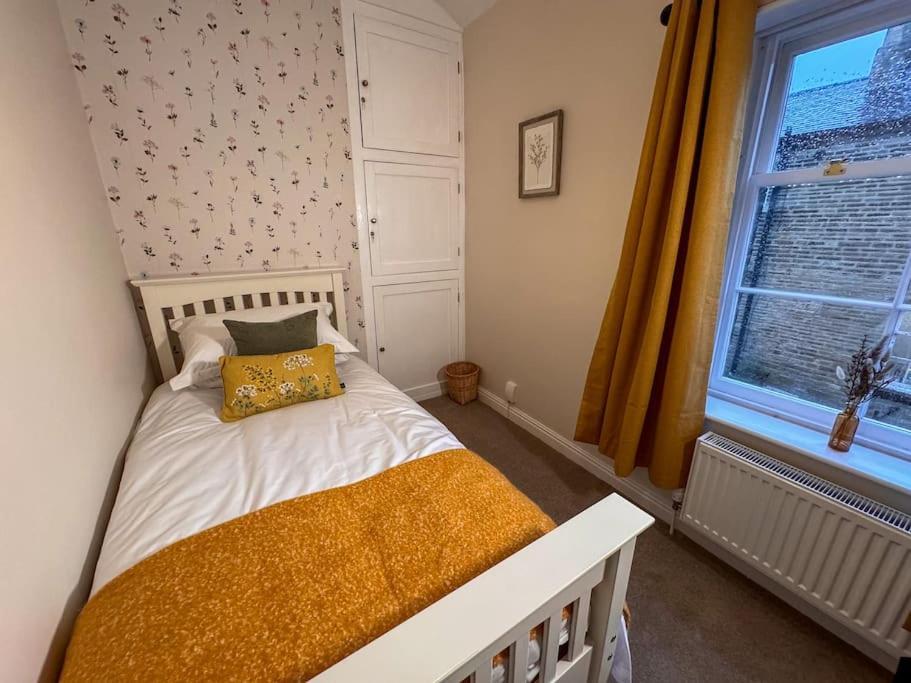 Beautiful, Relaxing Home In Central Saltaire Extérieur photo